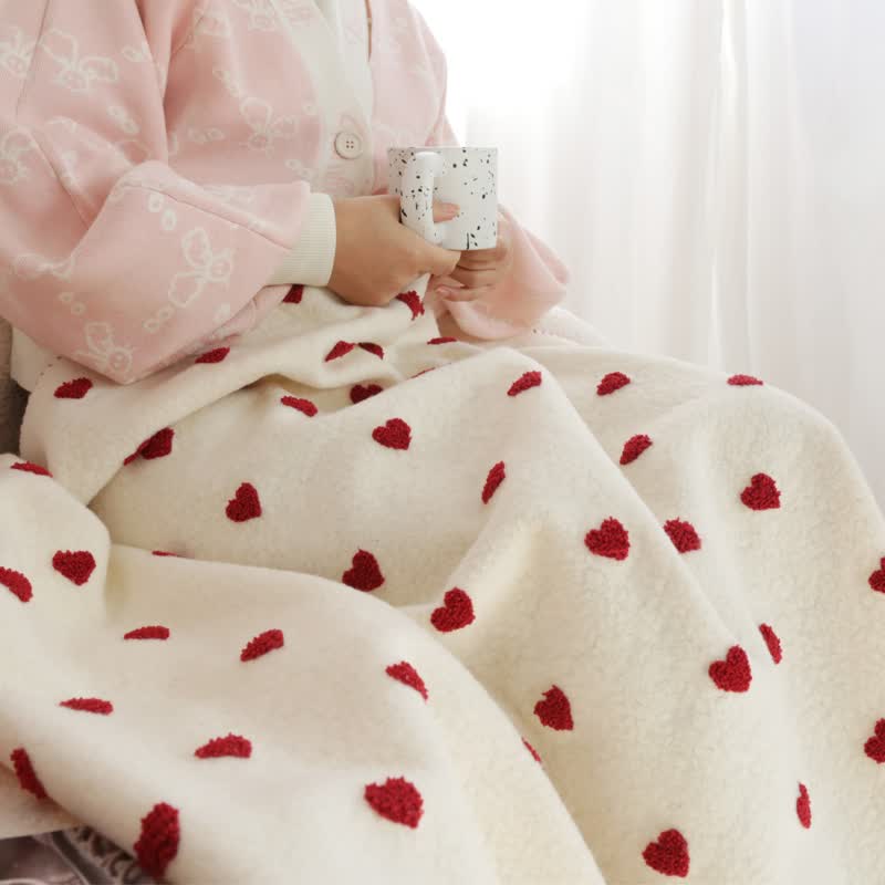 Heart Pattern Throw Blanket with Pom-Poms - image 6