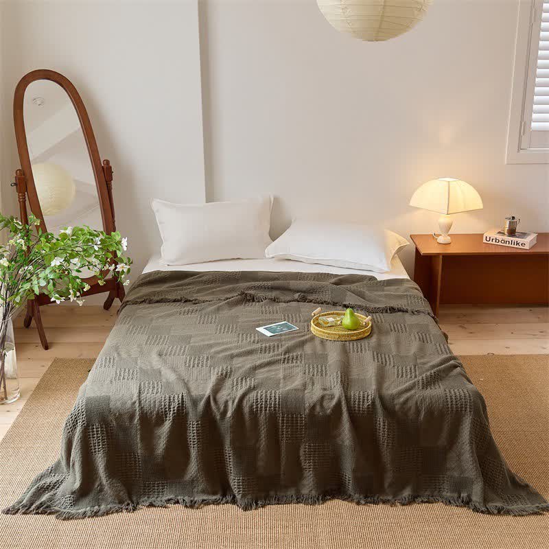 Solid Waffle Weave Cotton Tassel Quilt - Dark Green - Queen - image 9