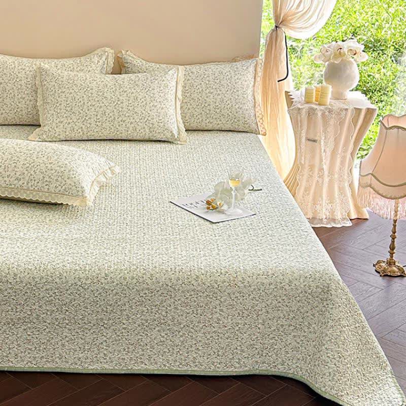 Elegant French Floral Quilted Bedspread - image 3