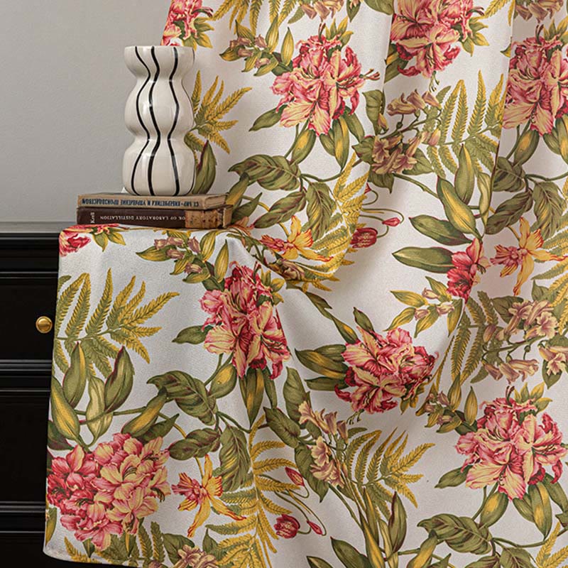 Cottage Style Floral & Leaf Curtain - Red & Green - 52"W x 108"L - image 6