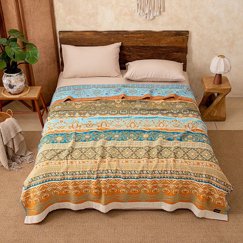 Retro Stripe Pattern Cotton Quilt Blanket - image 1