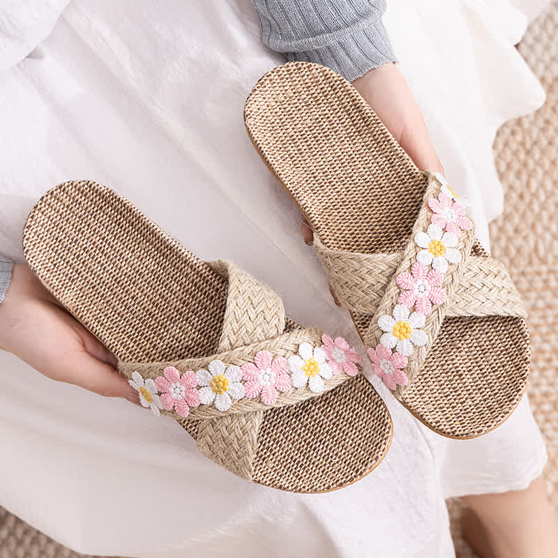 Cross-Band Woven Straw Slides Slippers - image 6