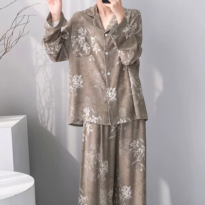 Elegant Lily Floral Pajama Set - image 3