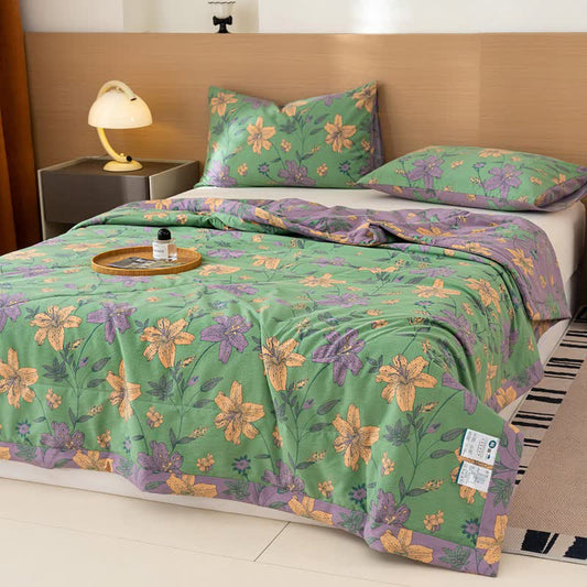 Lily Floral Print Cotton Linen Quilt - image 0