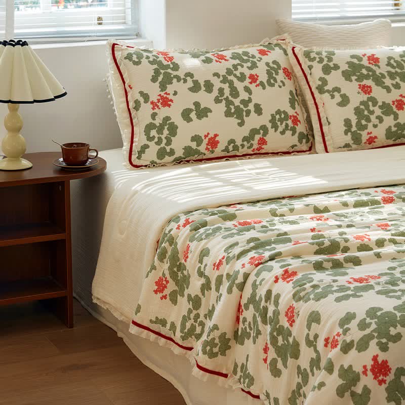 Floral & Leaf Ruffled Cotton Gauze Quilt - image 4