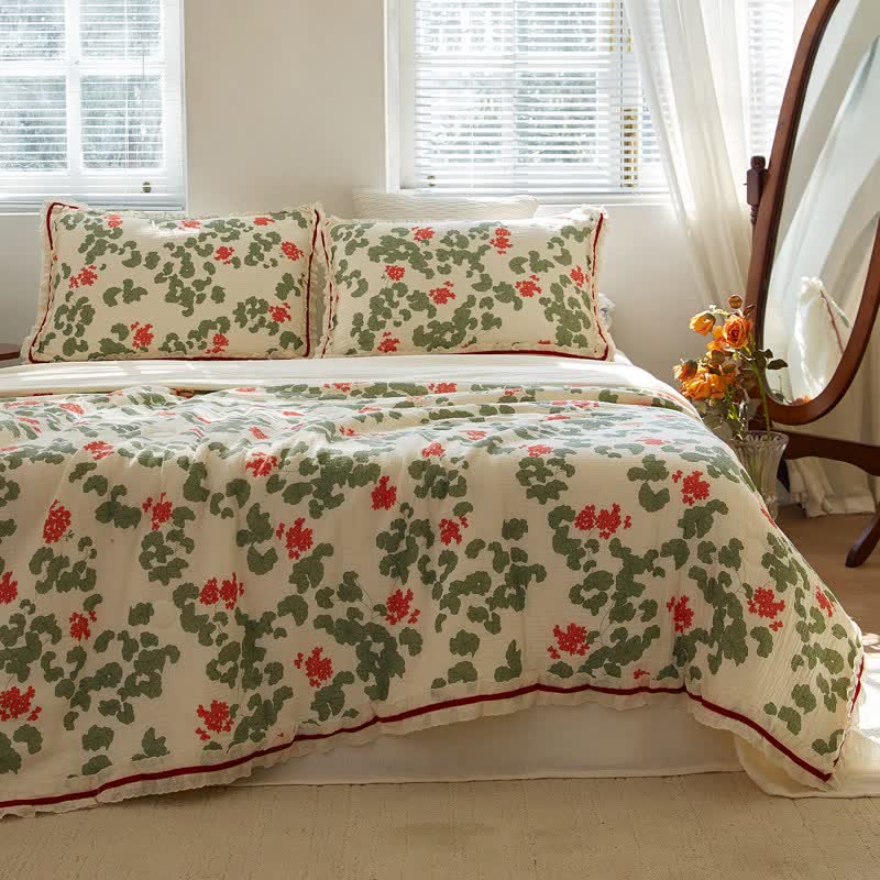 Floral & Leaf Ruffled Cotton Gauze Quilt - image 2