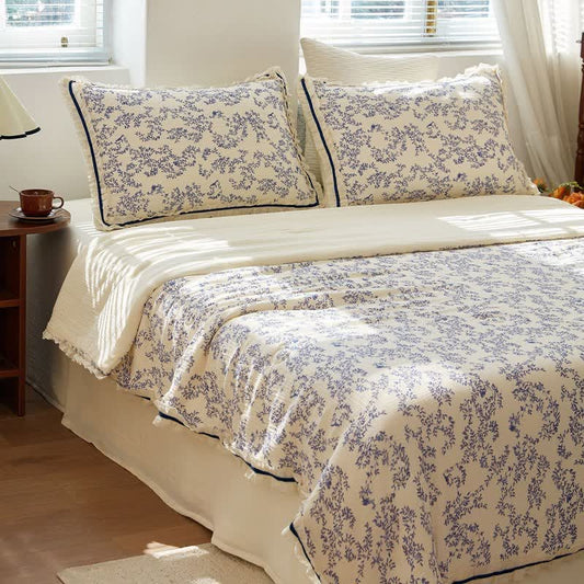 Blue Leaf Ruffled Cotton Gauze Quilt - Quilt with 2PCS Pillowcases - Queen - image 0