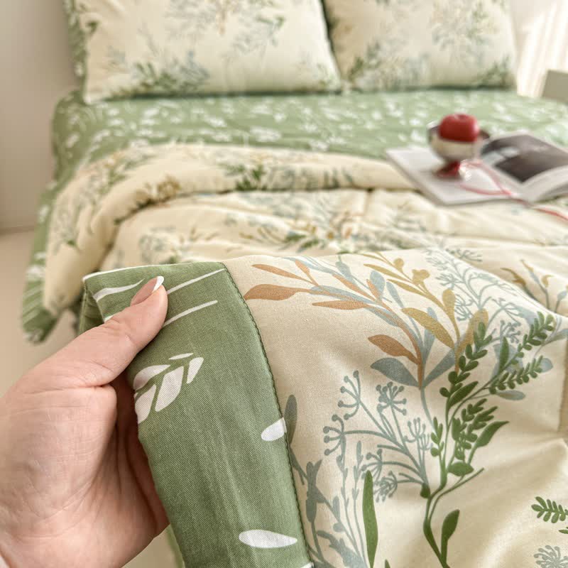Botanical Leaf Print Pure Cotton Quilt - image 5