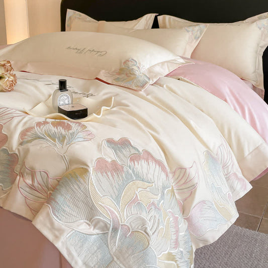 Gradient Floral Embroidered Cotton Bedding Set(4PCS) - Beige - King - image 0