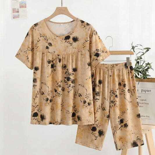 Vintage Floral Short Sleeve Women's Pajamas - image 0