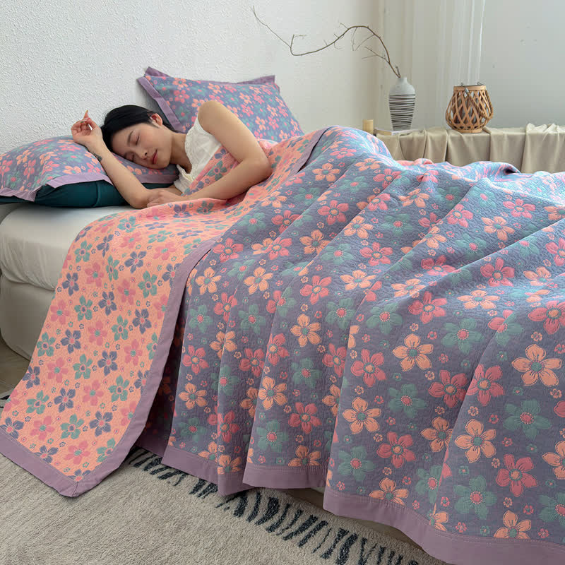 Ownkoti Ditsy Floral 3-layer Gauze Bedspread Quilt - 2PCS Pillowcases - 19" x 29" - image 2