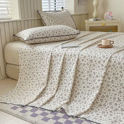 Vintage Floral Cotton Bedspread with Scalloped Trim - Beige - 2PCS Pillowcases - 19" x 29" - image 0