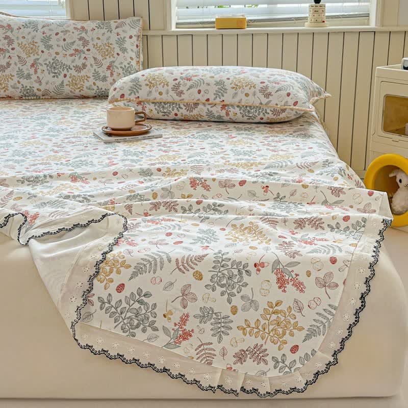 Botanical Leaf Cotton Bedspread with Scalloped Trim - image 5