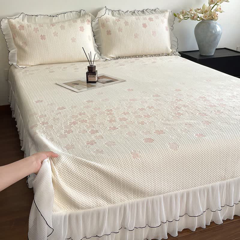 Ruffled Floral Jacquard Bedspread Set - image 5
