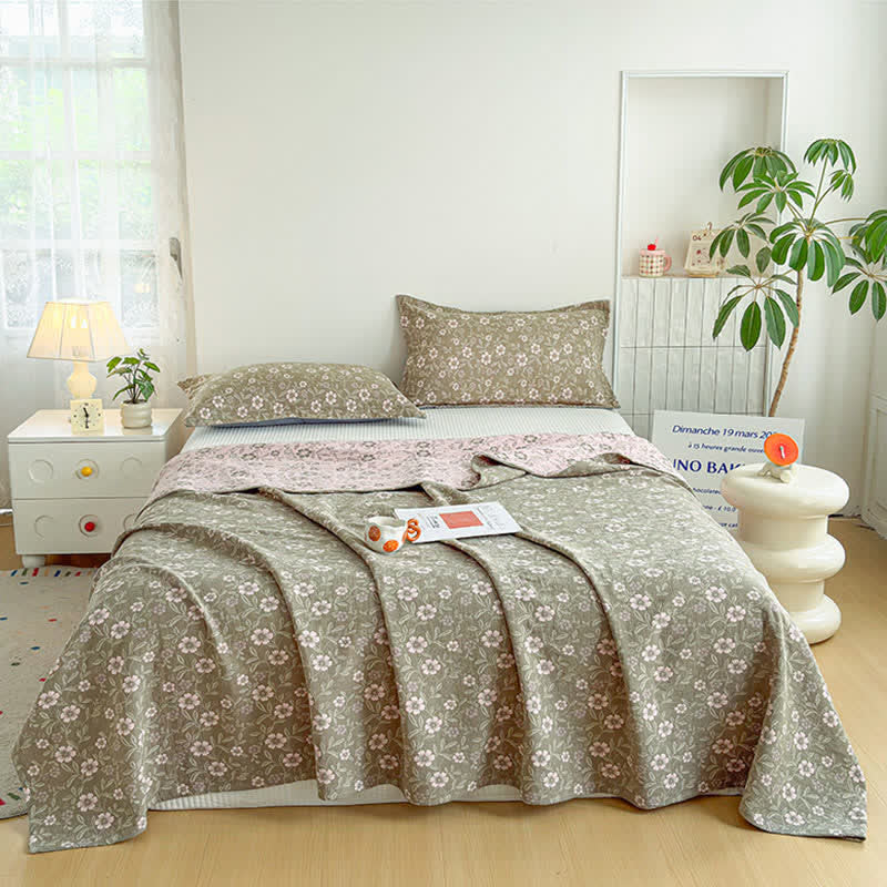 Reversible Rustic Flower Jacquard Cotton Quilt - image 1