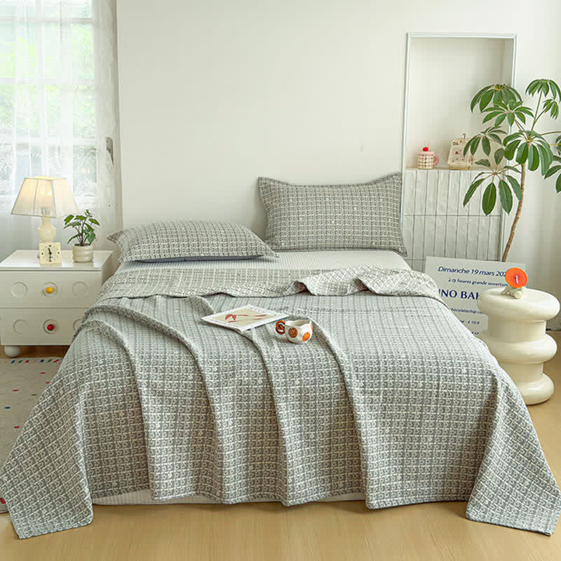 Modern Geometric Pattern Jacquard Cotton Quilt - image 9