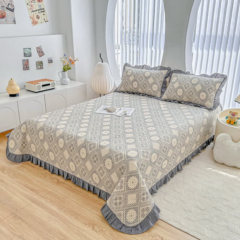Ruffled Vintage Geometric Twill Cotton Coverlet - image 2
