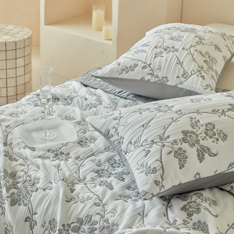Branch & Floral Reversible Quilt Set - image 13