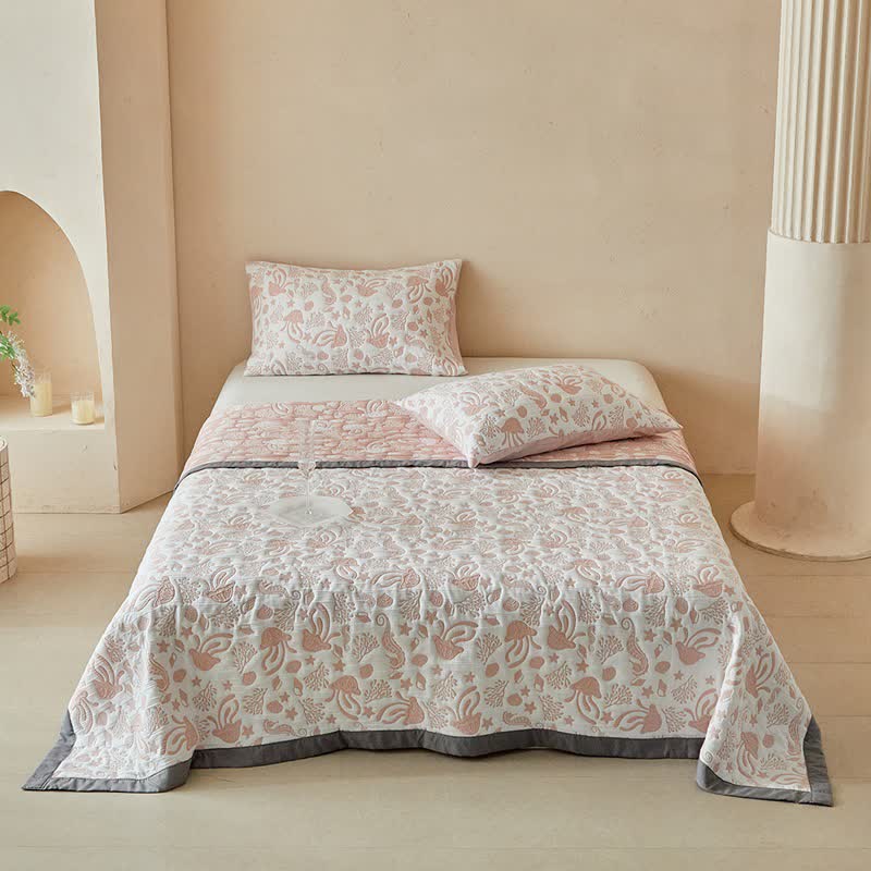 Pink Ocean Life Reversible Quilt Set - Pink - Quilt with 2PCS Pillowcases - King - image 0