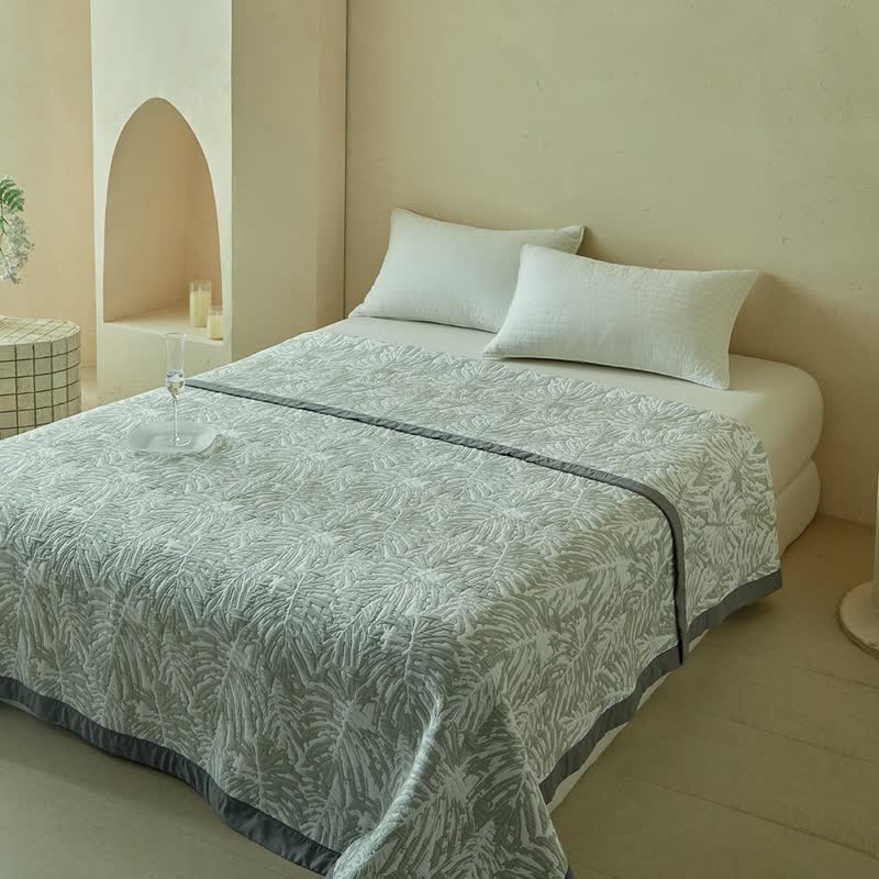 Tropical Palm Leaf Reversible Quilt Set - image 7