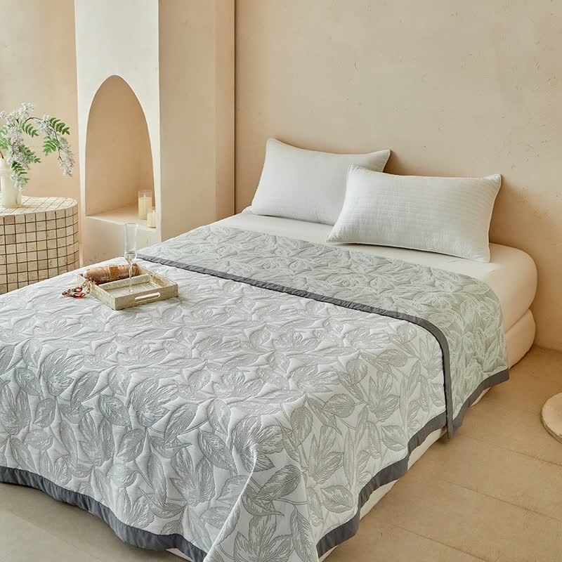 Botanical Leaf Print Quilt Set - image 9