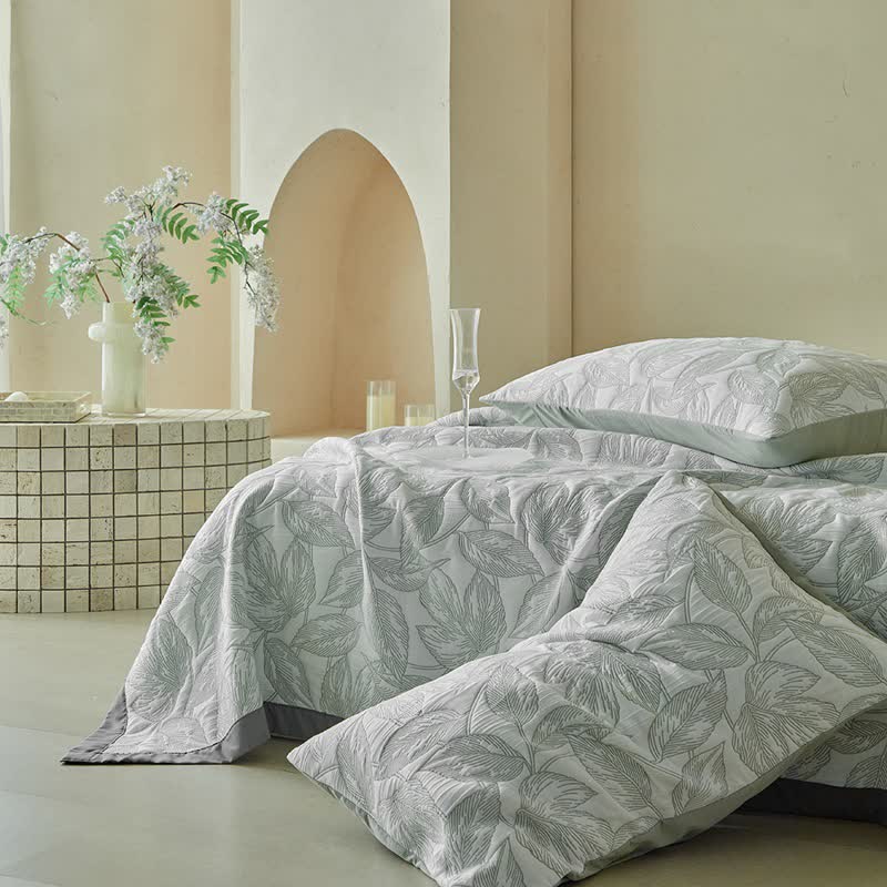 Botanical Leaf Print Quilt Set - image 15