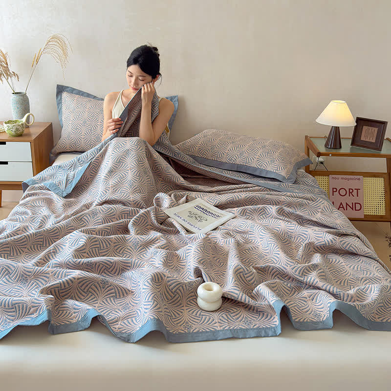 Jacquard Reversible 3-layer Geometric Blanket Quilt - image 7
