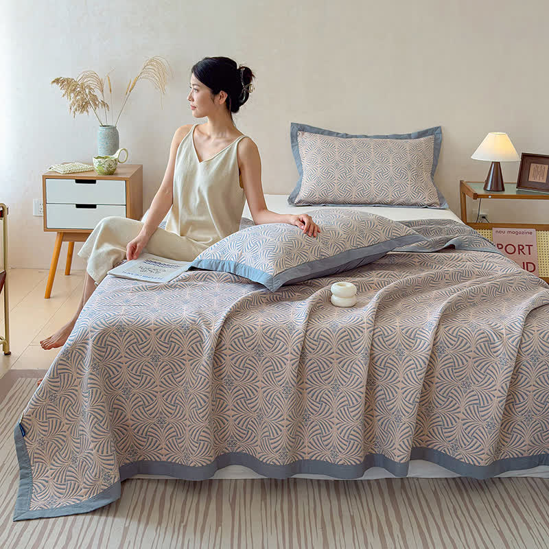 Jacquard Reversible 3-layer Geometric Blanket Quilt - image 4