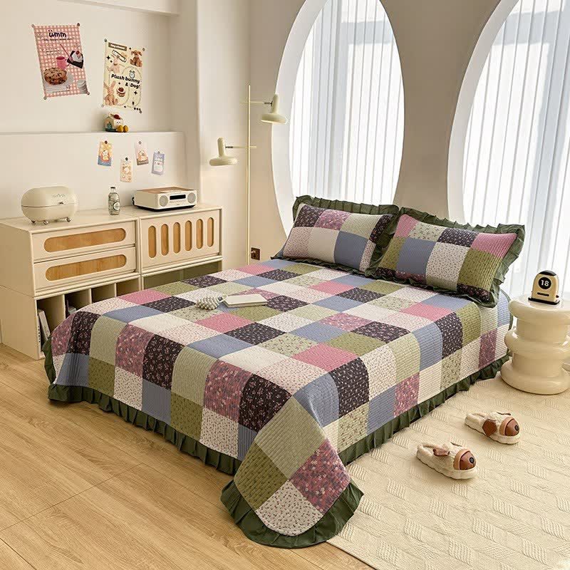 Ruffle Edge Patchwork Cotton Twill Coverlet - image 1