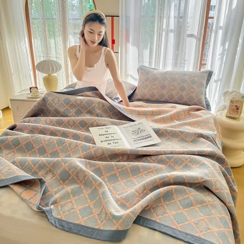 Reversible Lattice Jacquard Cotton Gauze Quilt - image 4