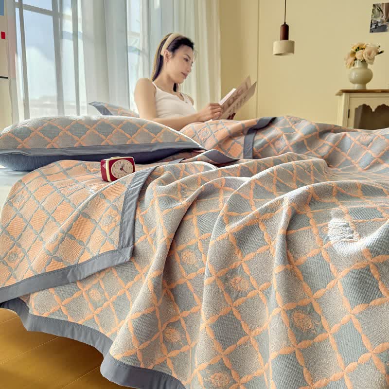 Reversible Lattice Jacquard Cotton Gauze Quilt - image 2