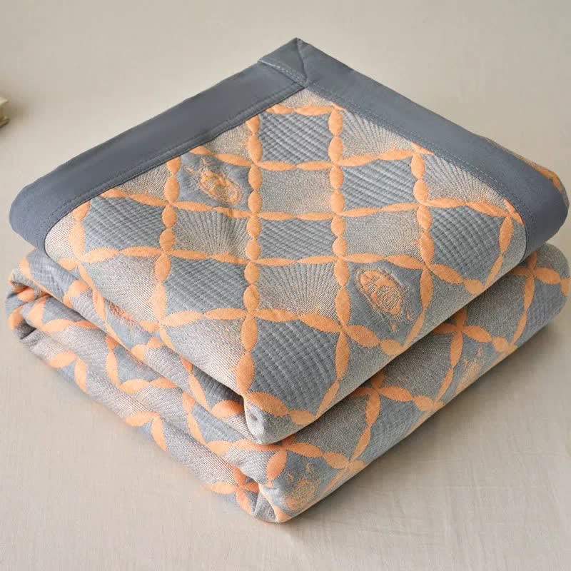 Reversible Lattice Jacquard Cotton Gauze Quilt - image 1