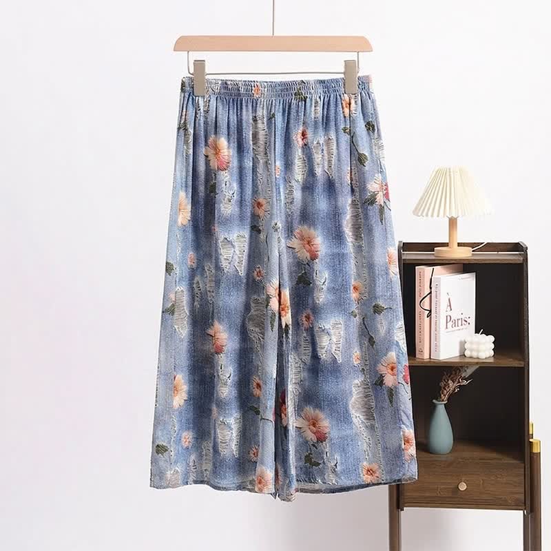 Pastoral Floral  Relaxed-Fit Cropped Sleep Pants - Blue - 6XL - image 0