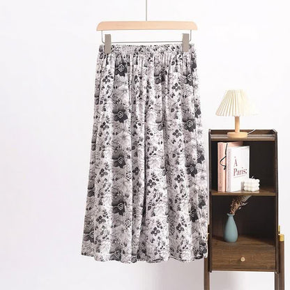 Vintage Black Floral Cropped Sleep Pants - White - 6XL - image 0