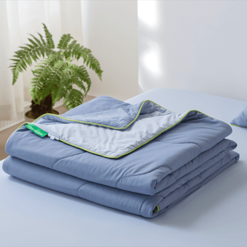 Double-Sided Cooling Lightweight Summer Comforter - image 5