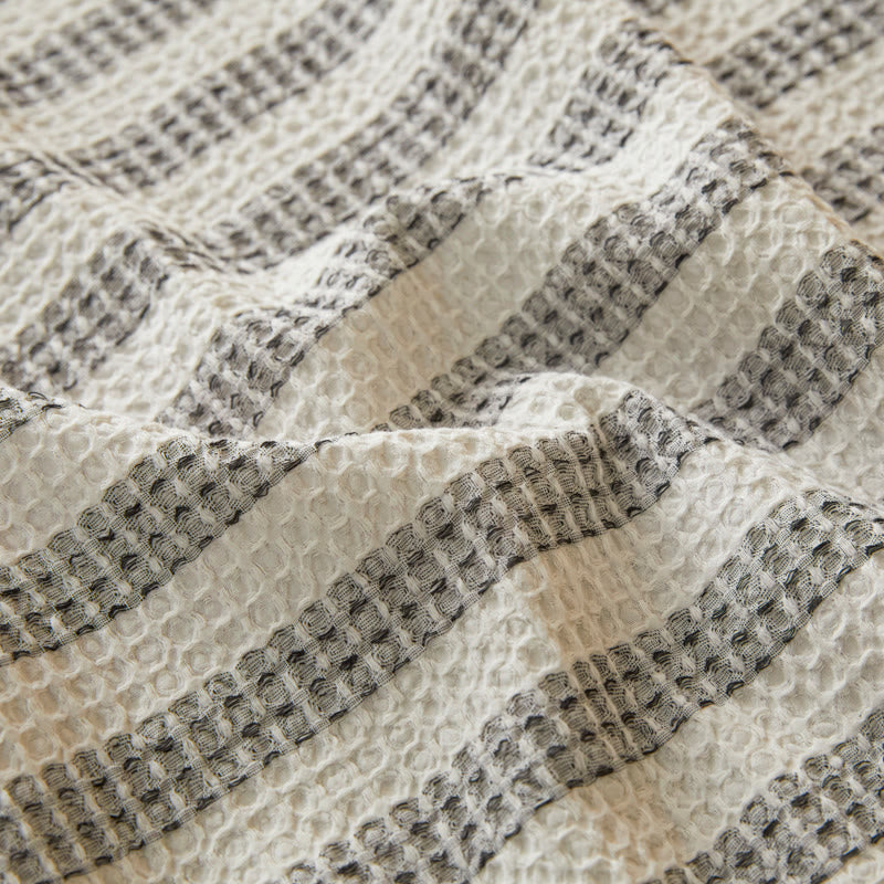 Textured Plaid Woven Bedspread with Scalloped Edge - image 9