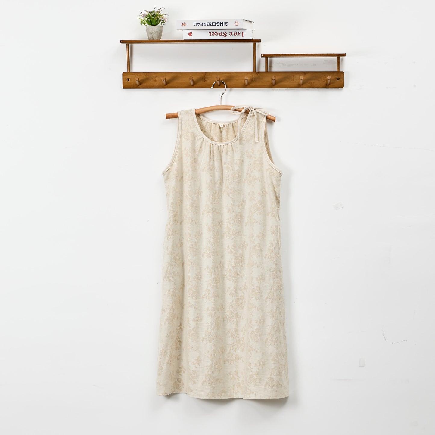Beige Retro Flower Cotton Nightdress - Beige - XL - image 0