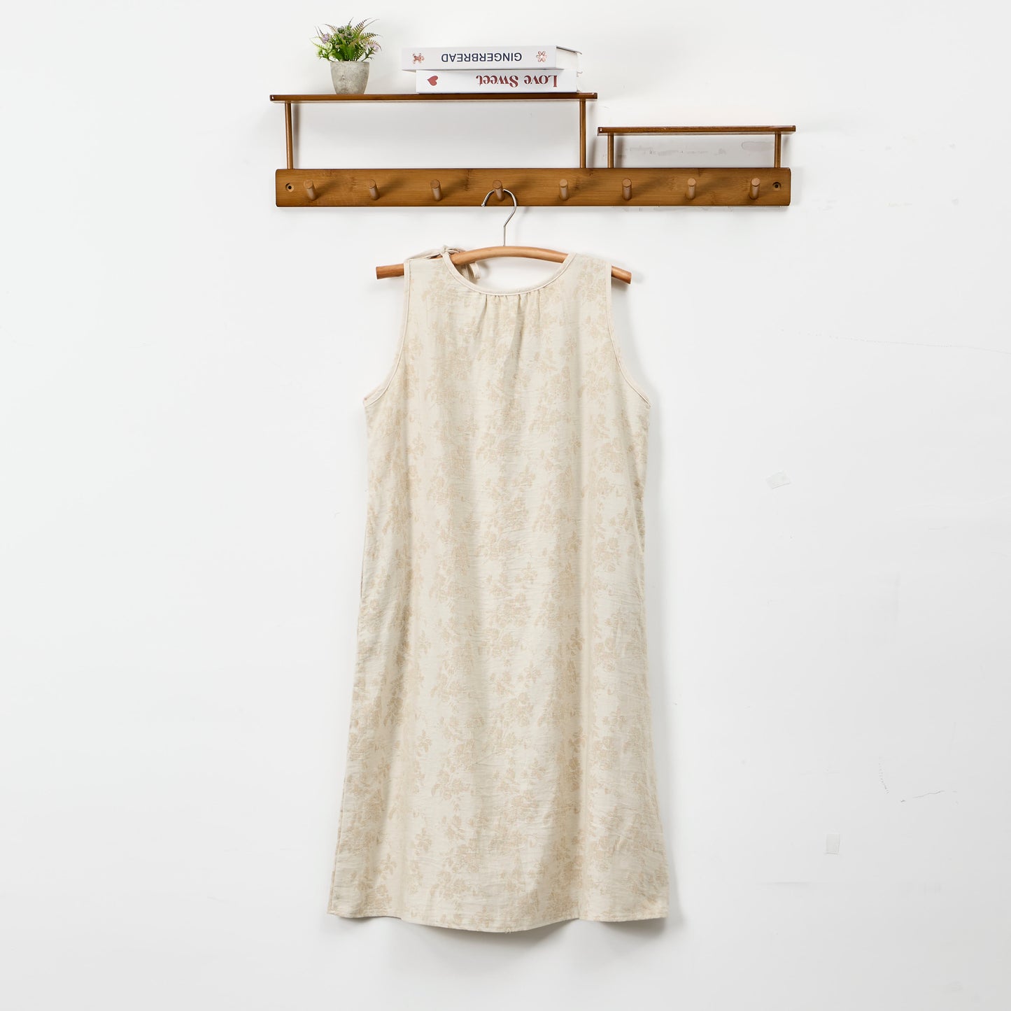 Beige Retro Flower Cotton Nightdress - image 1