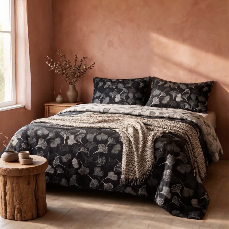 Vintage Black Ginkgo Leaf Reversible Cotton Bedding Set - image 4