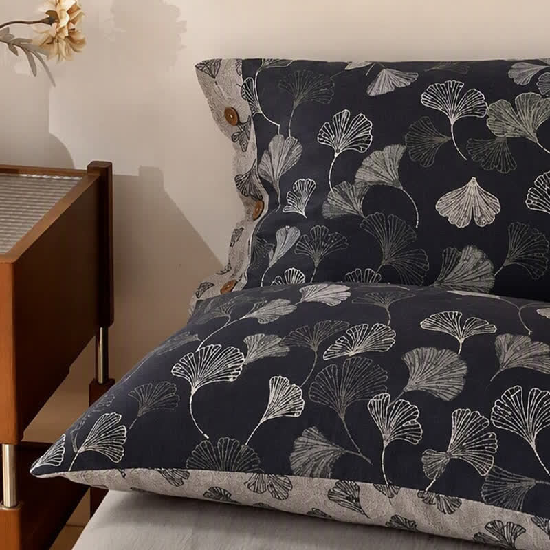 Vintage Black Ginkgo Leaf Reversible Cotton Bedding Set - image 3