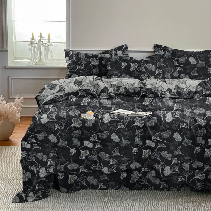 Vintage Black Ginkgo Leaf Reversible Cotton Bedding Set - image 2