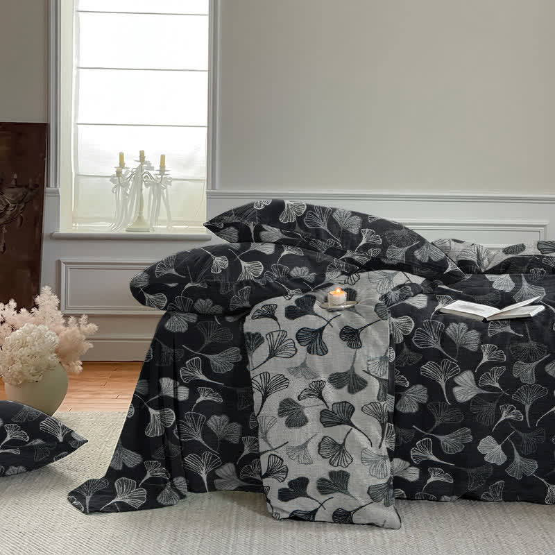 Vintage Black Ginkgo Leaf Reversible Cotton Bedding Set - image 5