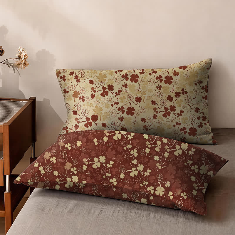 Red Lucky Clover Cotton Gauze Bedspread - image 3