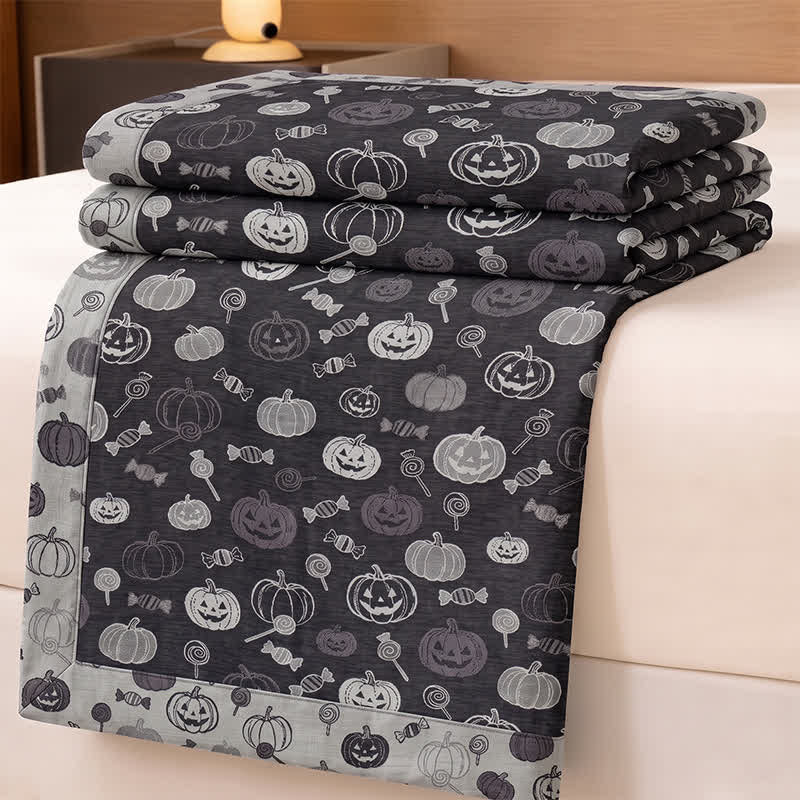 Black Halloween Pumpkin Candy Cotton Blanket - image 1