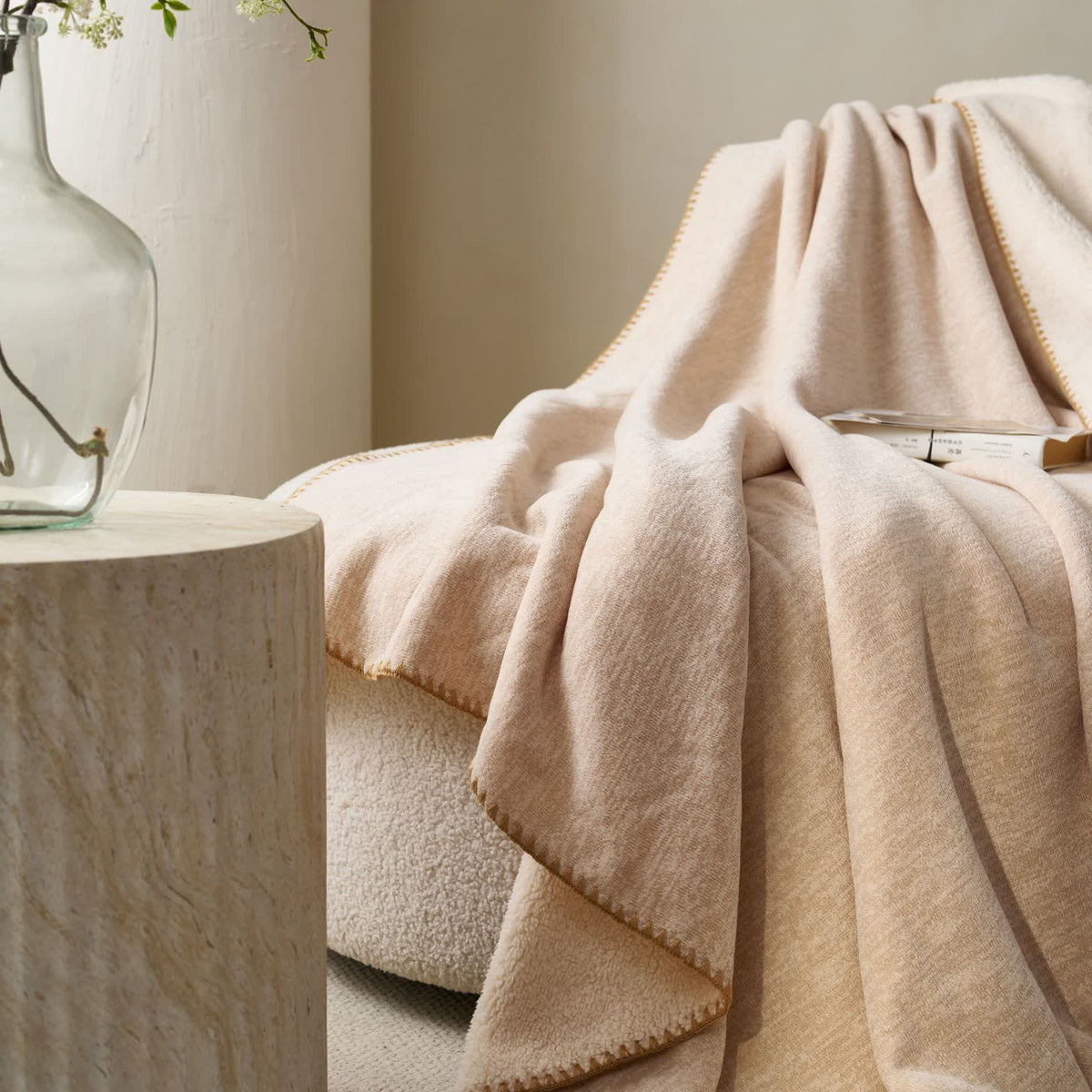 Minimalist Dual-Sided Sherpa Fleece Throw Blanket - image 12