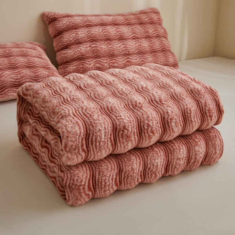 Soft Plush Wavy Fluffy Blanket - image 1