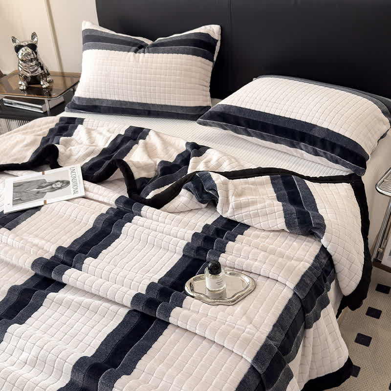 Geometric Grid Stripe Soft Throw Blanket - image 2