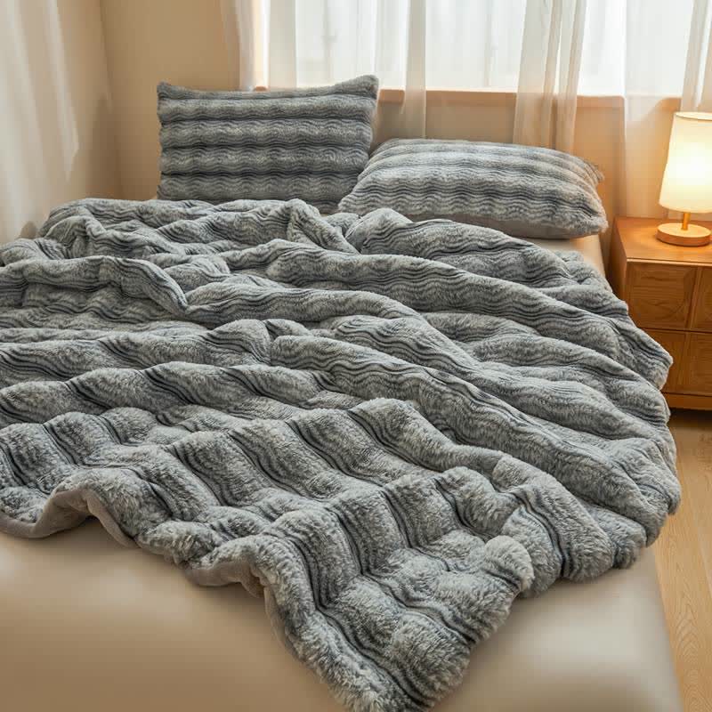 Soft Plush Wavy Fluffy Blanket - image 17