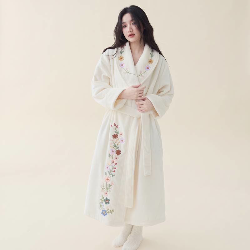 Floral Embroidered Long Shawl Collar Bathrobe - image 1