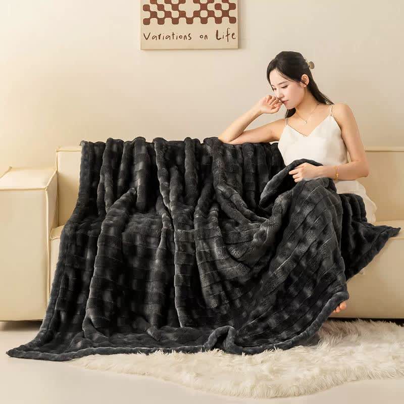 Grid Embossed Thickened Thermal Blanket - image 22